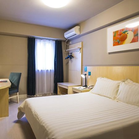 Jinjiang Inn Select Shanghai Fengxian Baolong Plaza North Yunhe Road Exterior foto