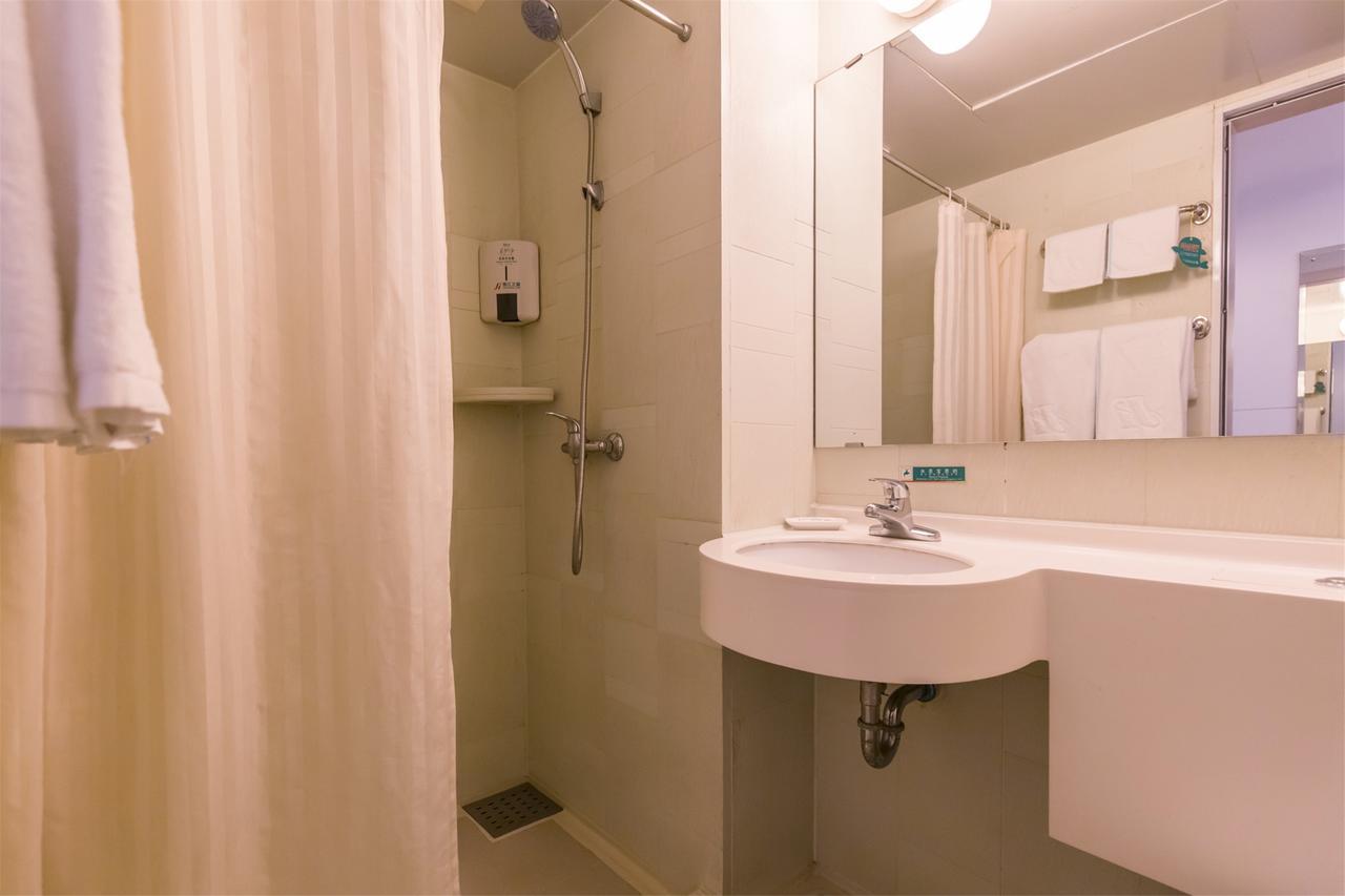 Jinjiang Inn Select Shanghai Fengxian Baolong Plaza North Yunhe Road Exterior foto